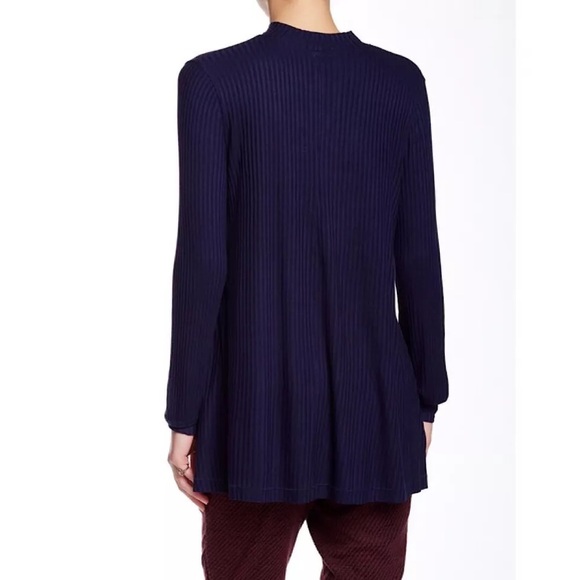 Free People- NWT -Large- Copa Banana Ribbed Keyhole Tunic- Navy - Picture 2 of 5